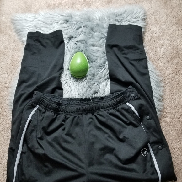 And 1 men Sport pants , size XL/EG/TG. - Picture 2 of 8